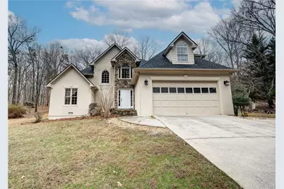 197 Saddlebrook Drive SE, Calhoun, GA 30701 - Photo 1