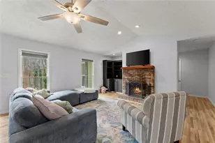 5048 Balus Dr, Gainesville, GA 30504 - Photo 5