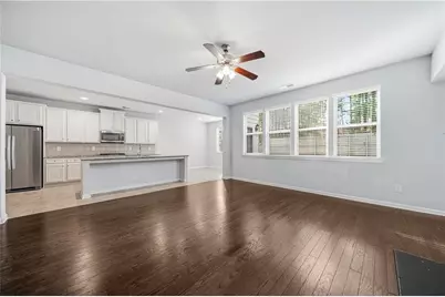 425 Lance View Lane, Lawrenceville, GA 30045 - Photo 9