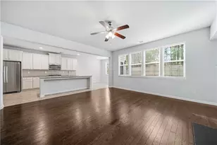 425 Lance View Ln, Lawrenceville, GA 30045 - Photo 9