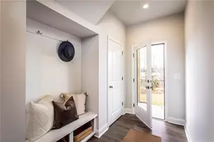 378 Sunset Hollow St, Sugar Hill, GA 30518 - Photo 19