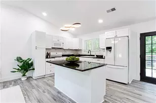 3038 Sutter Ct, Snellville, GA 30039 - Photo 5