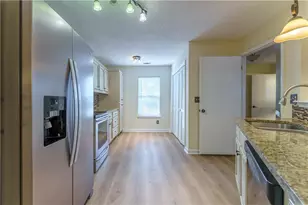 403 Mill Pond Rd, Roswell, GA 30076 - Photo 11