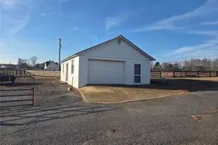 5465 Jot Em Down Rd, Cumming, GA 30041 - Photo 15