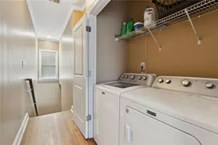 279 Carlyle Park Dr, Atlanta, GA 30307 - Photo 23