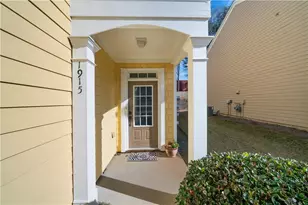 1915 Lake Heights Cir NW, Kennesaw, GA 30152 - Photo 3