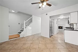 579 Northridge Crossing Dr, Atlanta, GA 30350 - Photo 5