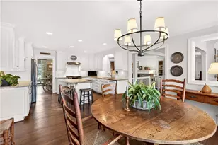 1833 Castleway Ln NE, Atlanta, GA 30345 - Photo 13