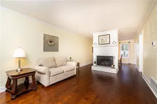 7750 Roswell Rd, Sandy Springs, GA 30350 - Photo 3