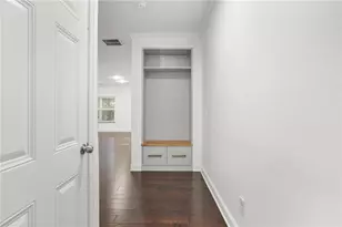 702 Barberry Dr, Woodstock, GA 30188 - Photo 5