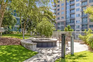 950 W Peachtree Street NW, Atlanta, GA 30309 - Photo 31