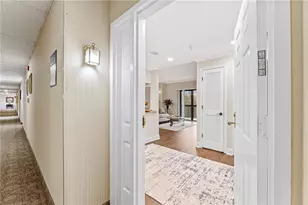 1800 Clairmont Lake, Decatur, GA 30033 - Photo 7