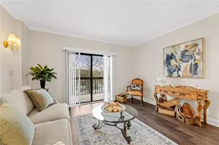 1800 Clairmont Lake, Decatur, GA 30033 - Photo 3