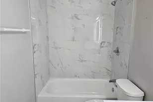 3351 Governors Ct, Duluth, GA 30096 - Photo 17