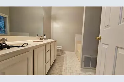 3351 Governors Court, Duluth, GA 30096 - Photo 13