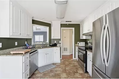 355 Radcliffe Trace, Covington, GA 30016 - Photo 7