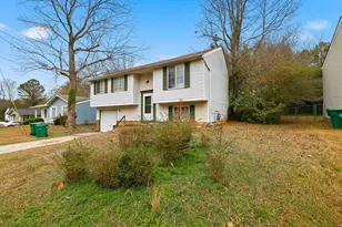 5312 Tracey Dr, Stone Mountain, GA 30088 - Photo 3