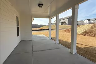 5528 Tullis Dr, Gainesville, GA 30507 - Photo 5