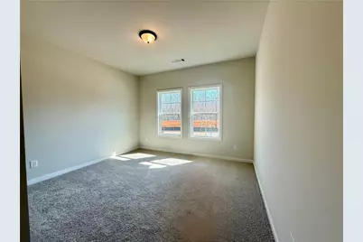 5528 Tullis Drive, Gainesville, GA 30507 - Photo 9