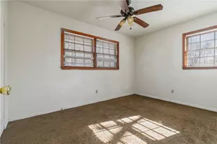 5619 Phillips Dr, Forest Park, GA 30297 - Photo 21