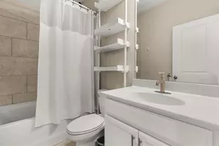 3297 Park Pointe Cir, Scottdale, GA 30079 - Photo 19