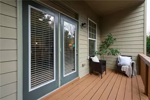 2052 Cobblestone Cir NE, Atlanta, GA 30319 - Photo 29