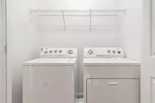 2052 Cobblestone Cir NE, Atlanta, GA 30319 - Photo 21