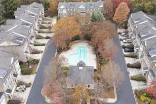 2052 Cobblestone Cir NE, Atlanta, GA 30319 - Photo 33