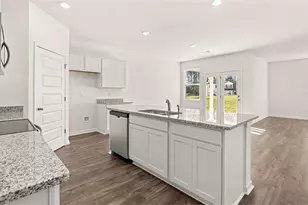 139 Oakchase Pk Ln, Hampton, GA 30228 - Photo 9