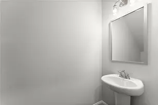 285 Magnolia Villas Dr, Cornelia, GA 30531 - Photo 7