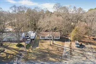 1252 Lakeview Dr NW, Conyers, GA 30012 - Photo 21