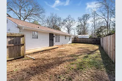 1252 Lakeview Drive NW, Conyers, GA 30012 - Photo 19