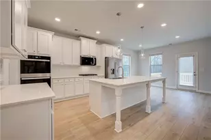 616 Continental Dr, McDonough, GA 30253 - Photo 9