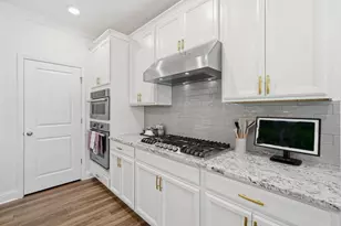 707 Evergreen Ln, Canton, GA 30114 - Photo 9