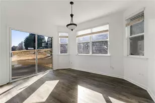 1183 Lanier Springs Dr, Buford, GA 30518 - Photo 9