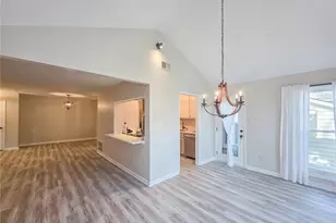 2214 Lake Pointe Cir, Roswell, GA 30075 - Photo 17