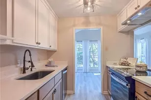 2214 Lake Pointe Cir, Roswell, GA 30075 - Photo 23