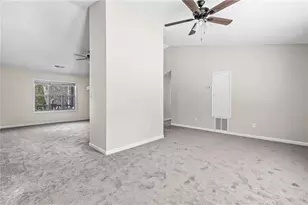 5345 Memorial Ln, Powder Springs, GA 30127 - Photo 11