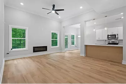 3902 Bouldercrest Rd SE, Ellenwood, GA 30294 - Photo 5