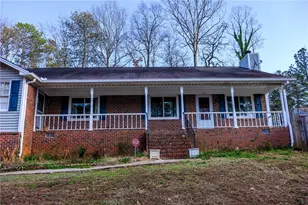 2615 Leeshire Ct, Tucker, GA 30084 - Photo 3