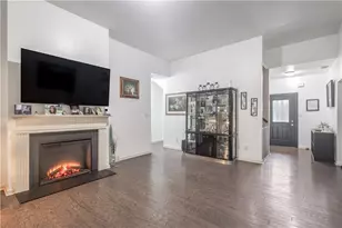 21 Sunny Pt, Newnan, GA 30263 - Photo 5