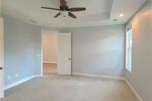 560 Ontario Ln, Hoschton, GA 30548 - Photo 9