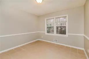 4033 Emerald N Cir, Decatur, GA 30035 - Photo 5