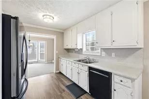 609 Shay Dr SW, Marietta, GA 30060 - Photo 15