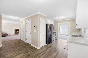 609 Shay Dr SW, Marietta, GA 30060 - Photo 17