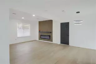 8878 Burnham Way, Jonesboro, GA 30238 - Photo 23