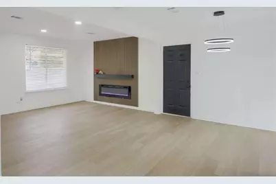 8878 Burnham Way, Jonesboro, GA 30238 - Photo 19