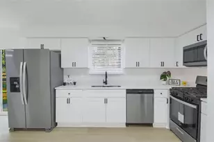 8878 Burnham Way, Jonesboro, GA 30238 - Photo 11