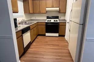 5632 Stonington Trace Pkwy, Stone Mountain, GA 30087 - Photo 3