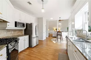 2095 Melrose Trce, Cumming, GA 30041 - Photo 9